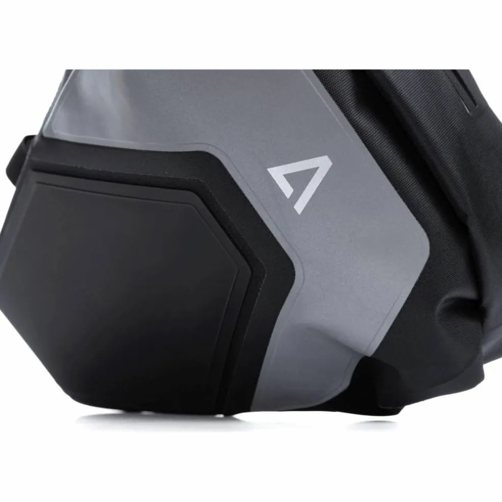 ACID PACK PRO 6 Zadeltas
