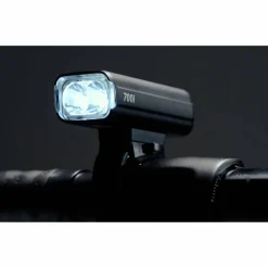 BBB Cycling BLS-266i NanoStrike 700i + BLS-255 Signal Verlichtingsset