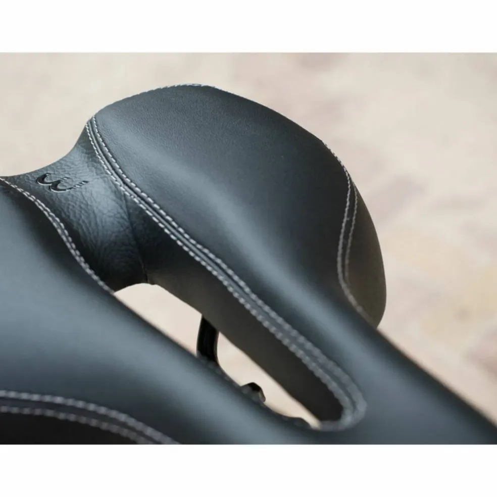 BBB Cycling BSD-122 SoftShape Active Zadel