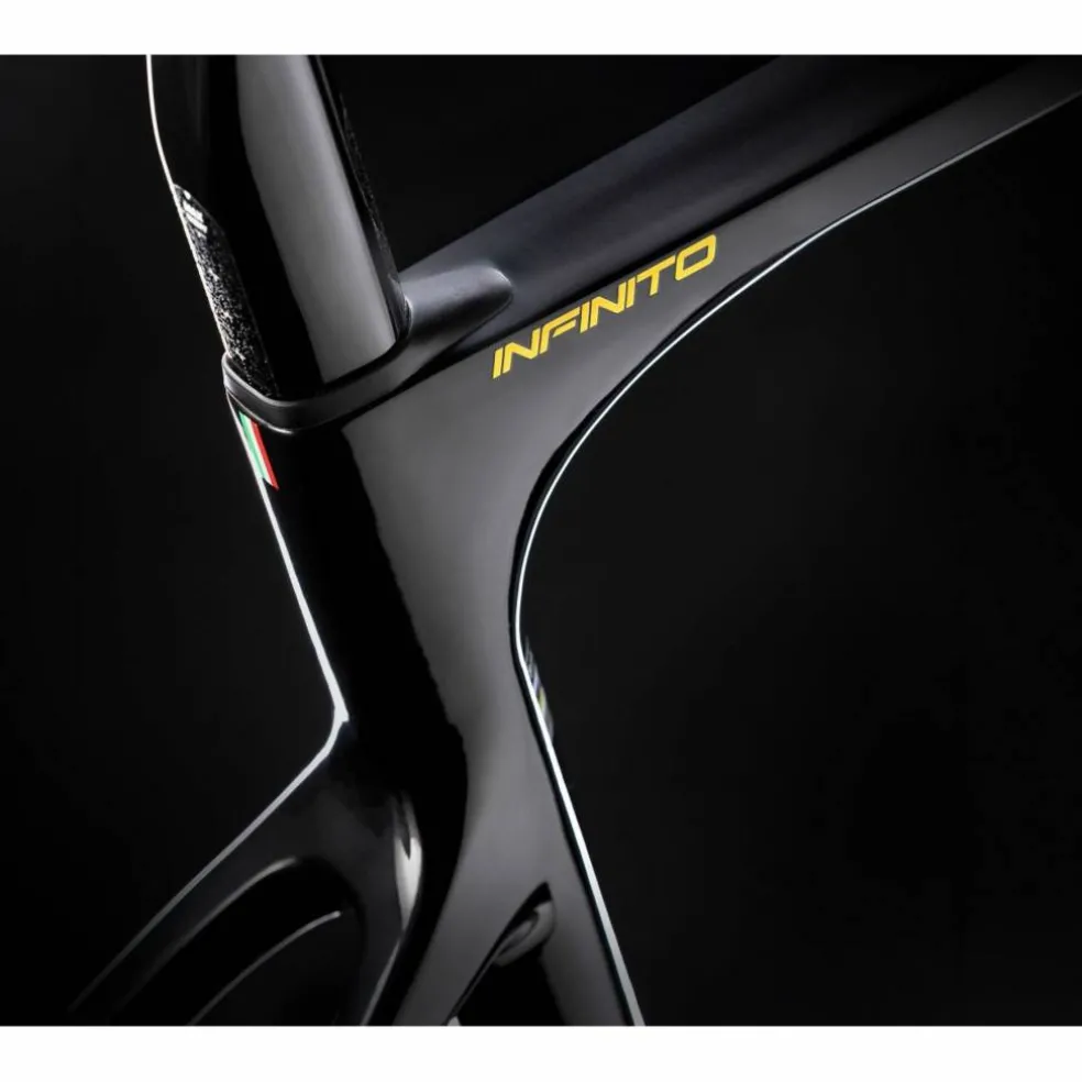 Bianchi Infinito Pro 105 Di2 2027