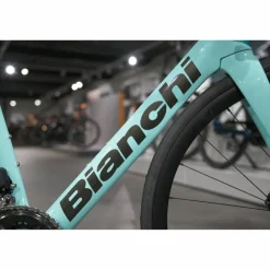 Bianchi Oltre Race 105 Di2 2027