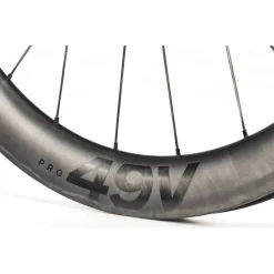 Bontrager Aeolus Pro 49V TLR Disc Wielen