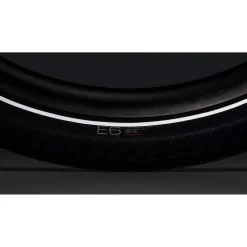 Bontrager E6 Hard-Case Lite Buitenband