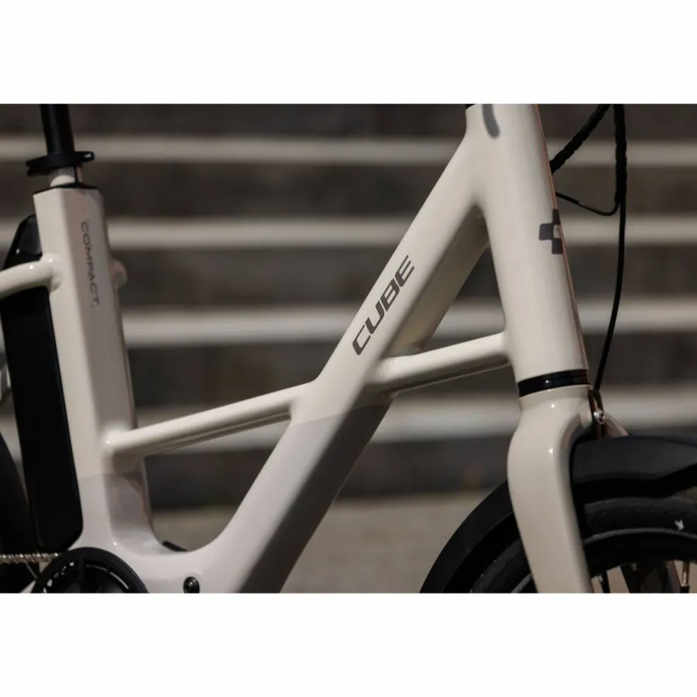CUBE Compact Hybrid 540 2027