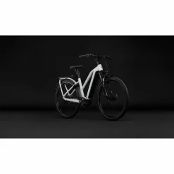 CUBE Kathmandu Hybrid Deluxe Pro 800 2027