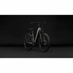 CUBE Kathmandu Hybrid Deluxe Pro 800 2027