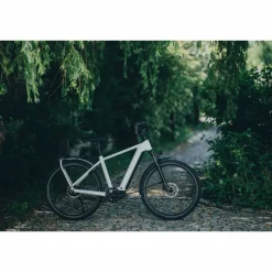 CUBE Kathmandu Hybrid Deluxe Pro 800 2027