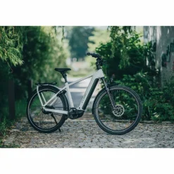 CUBE Kathmandu Hybrid Deluxe Pro 800 2027