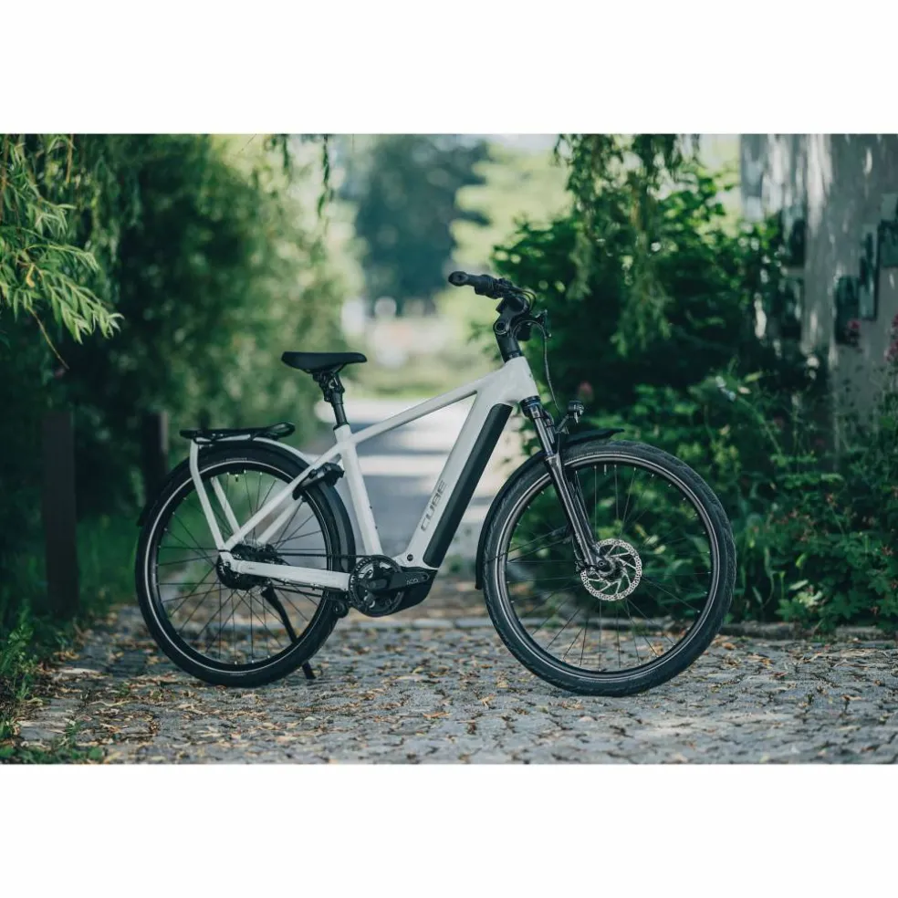 CUBE Kathmandu Hybrid Deluxe Pro 800 2027