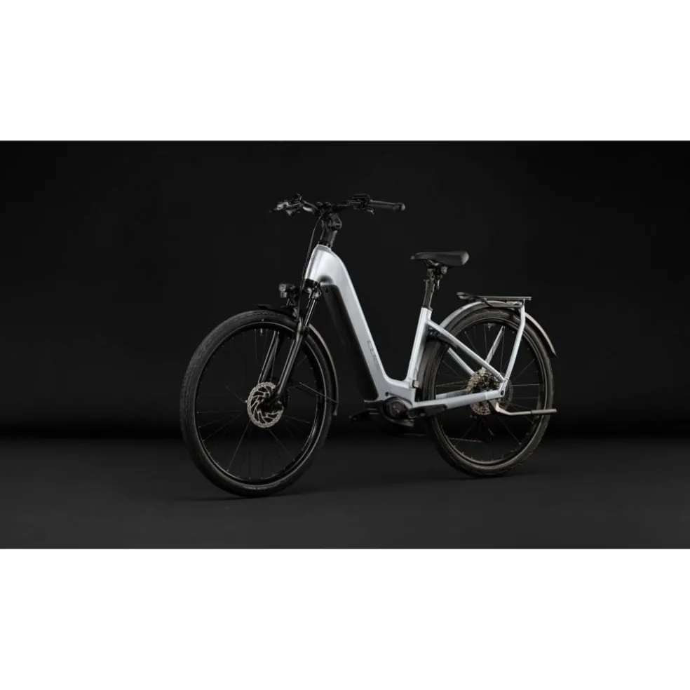 CUBE Kathmandu Hybrid One 800 2027