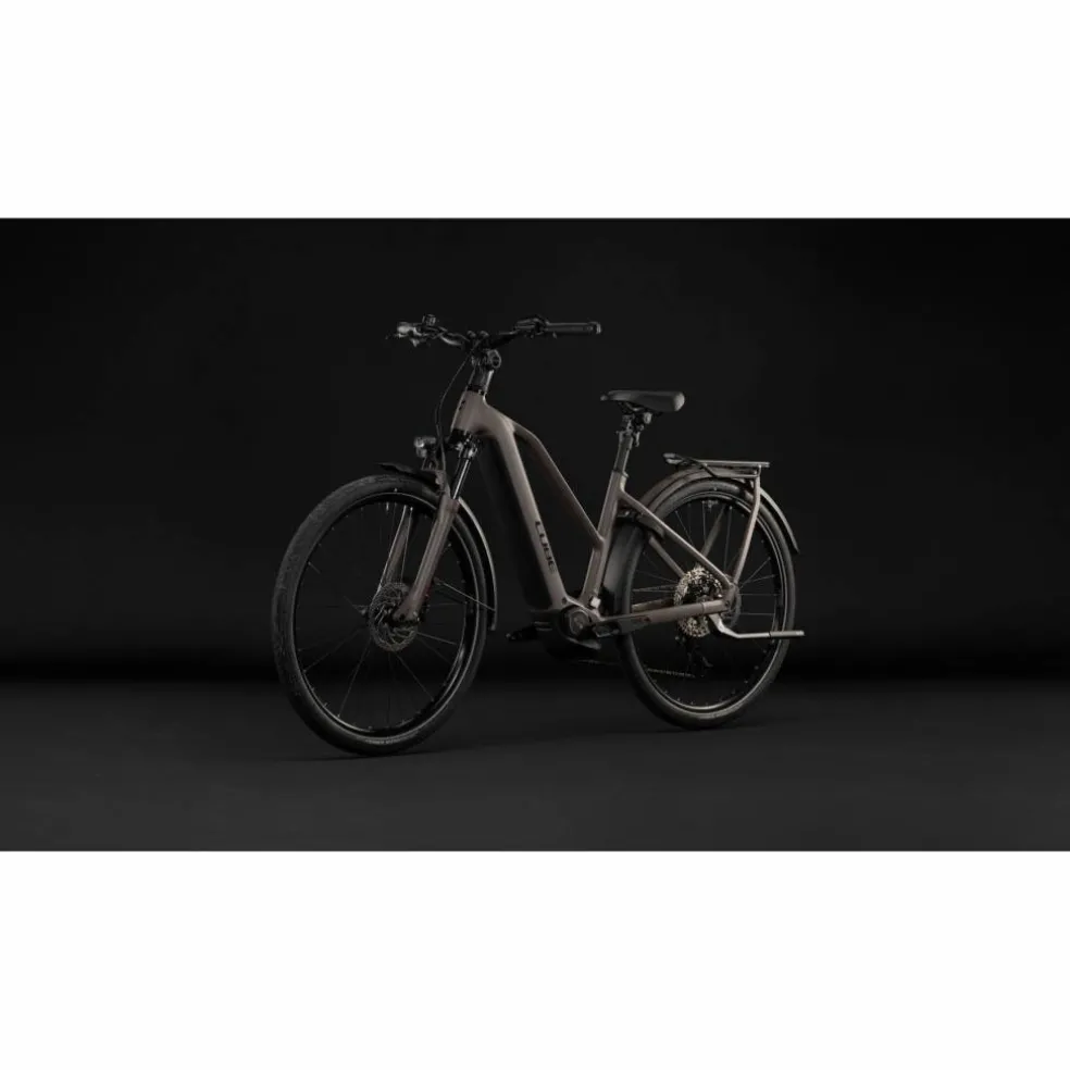 CUBE Kathmandu Hybrid One 800 2027