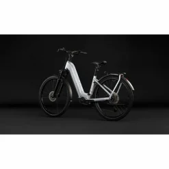 CUBE Kathmandu Hybrid One 800 2027