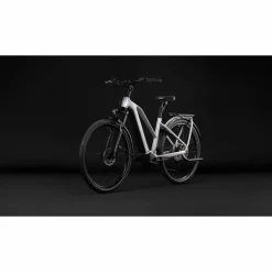 CUBE Kathmandu Hybrid One 800 2027