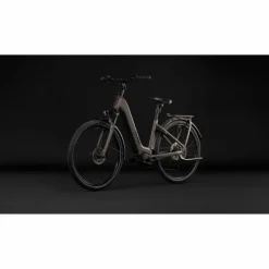 CUBE Kathmandu Hybrid One 800 2027