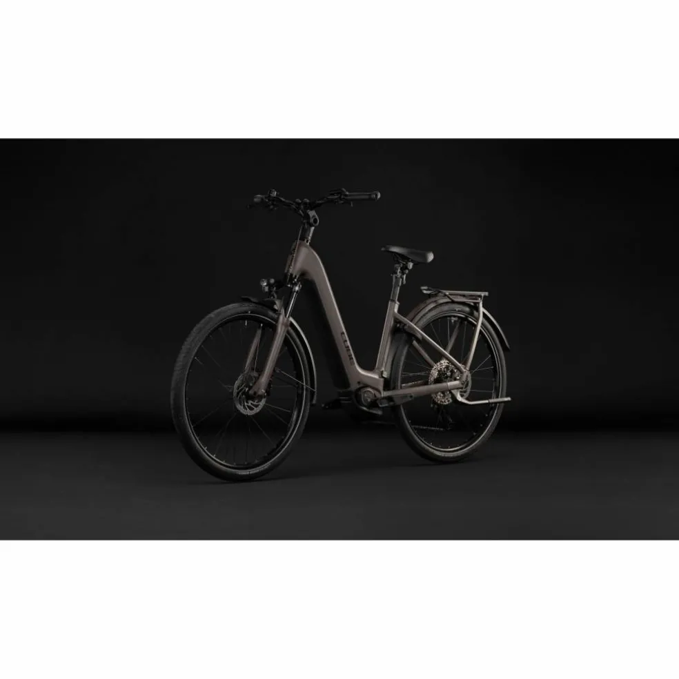 CUBE Kathmandu Hybrid One 800 2027