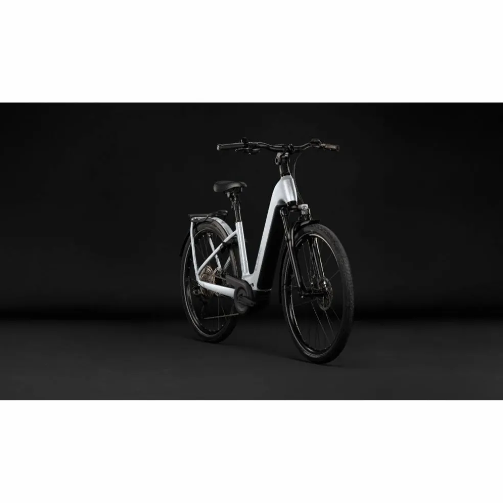 CUBE Kathmandu Hybrid One 800 2027