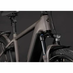 CUBE Kathmandu Hybrid One 800 2027