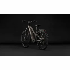 CUBE Kathmandu Hybrid One 800 2027