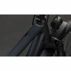 CUBE Kathmandu Pro 2026