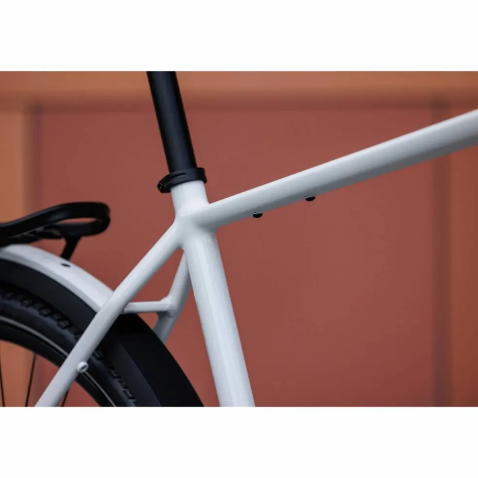 CUBE Kathmandu Pro 2027