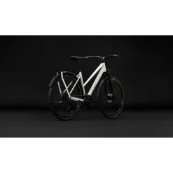 CUBE Kathmandu Pro 2027