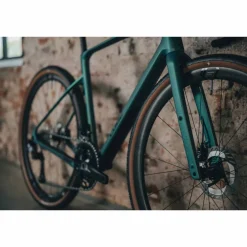 CUBE Nuroad C:62 Race 2027