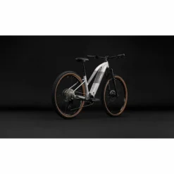 CUBE Reaction Hybrid Pro 800 2027