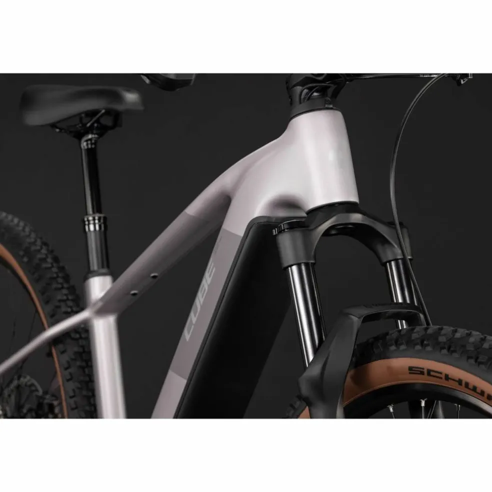 CUBE Reaction Hybrid Pro 800 2027