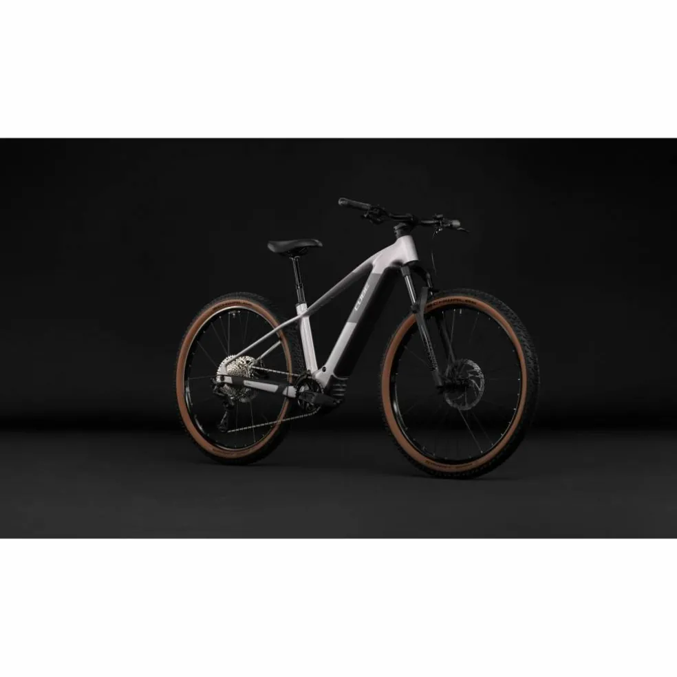 CUBE Reaction Hybrid Pro 800 2027