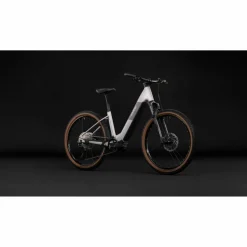 CUBE Reaction Hybrid Pro 800 2027