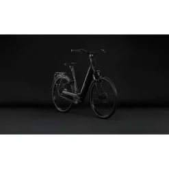 CUBE Supreme Hybrid Comfort One 600 2027