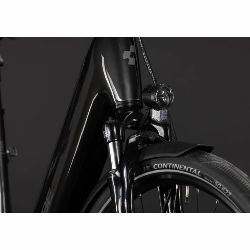 CUBE Supreme Hybrid Comfort One 600 2027