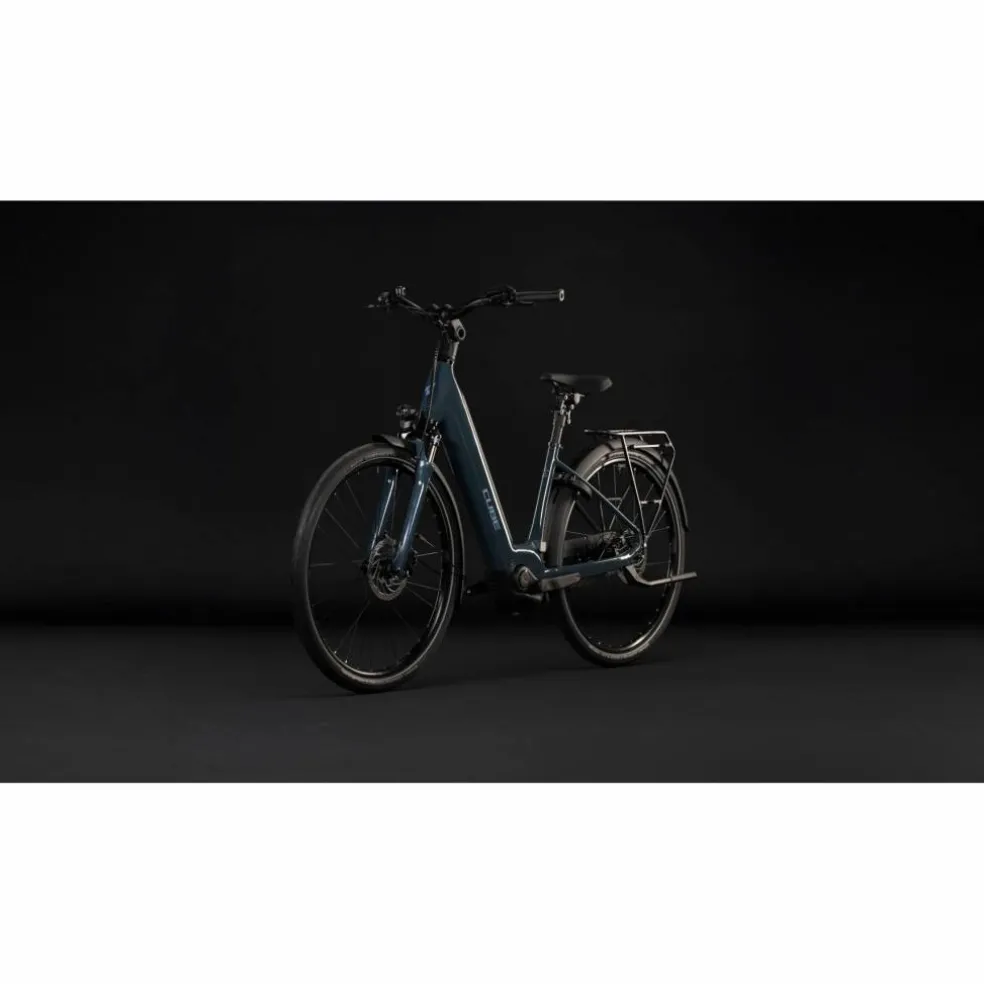 CUBE Supreme Hybrid Comfort One 600 2027