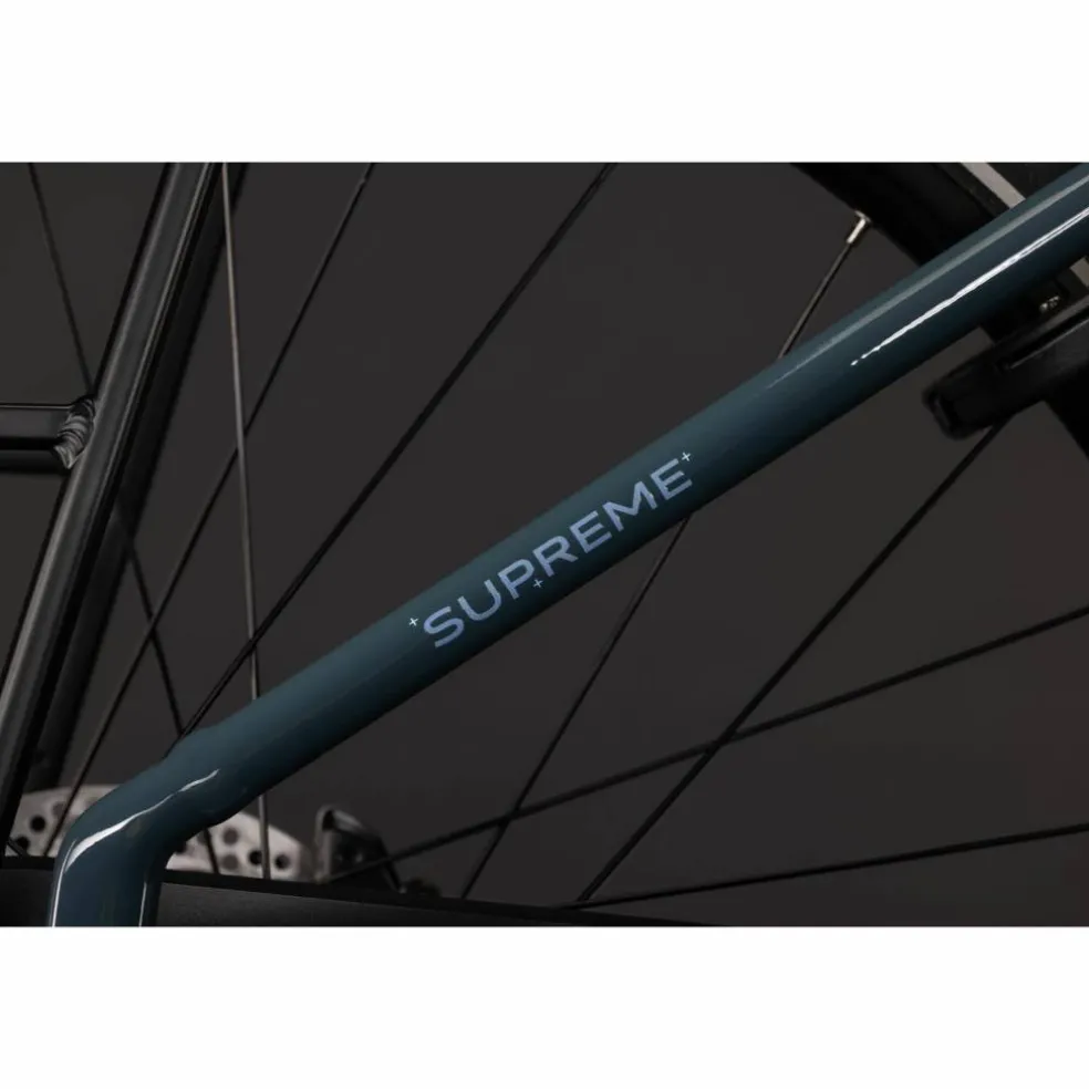 CUBE Supreme Hybrid Comfort One 600 2027