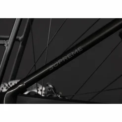 CUBE Supreme Hybrid Comfort One 600 2027