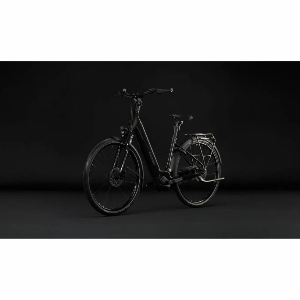 CUBE Supreme Hybrid Comfort One 600 2027