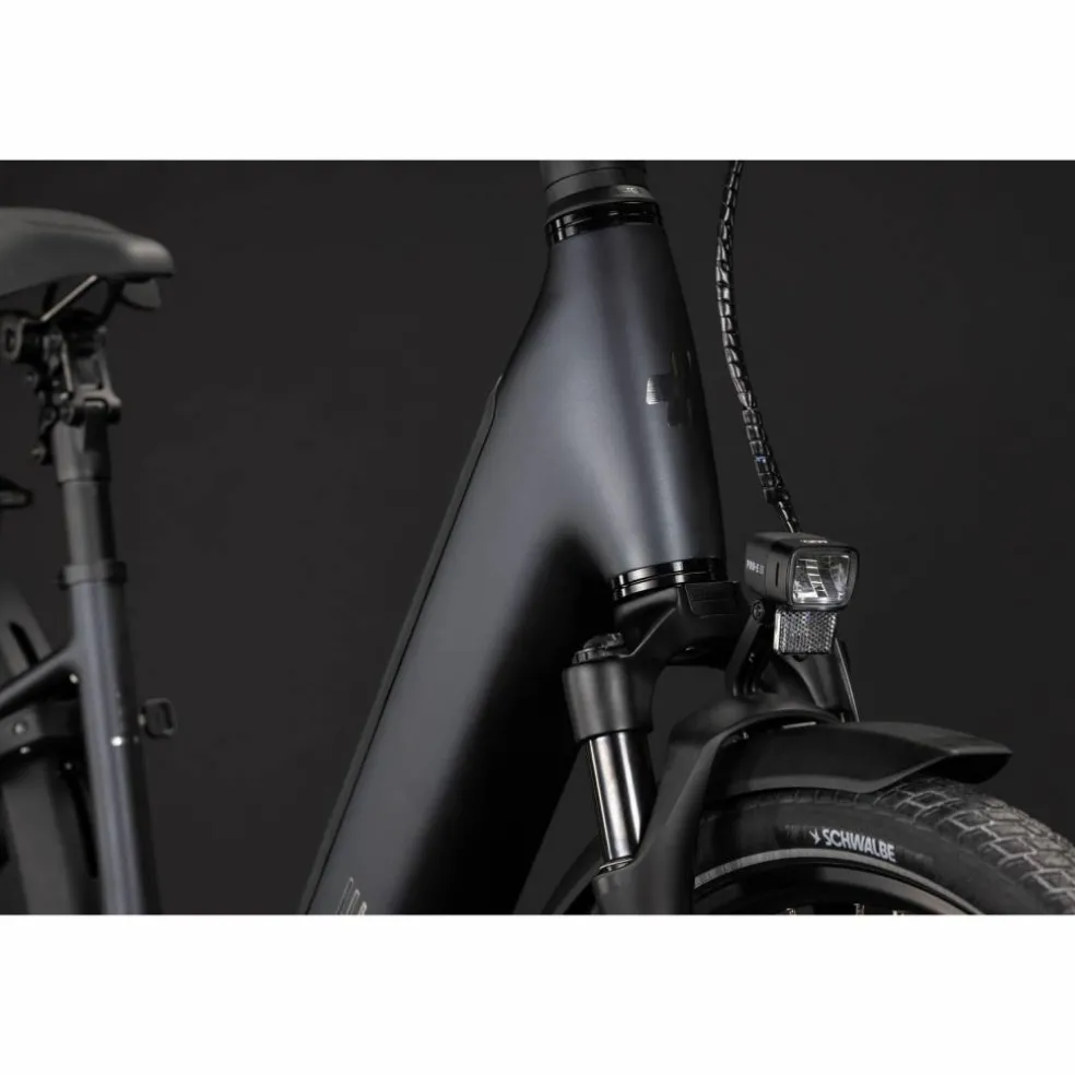 CUBE Supreme Hybrid Comfort Pro 600 2027