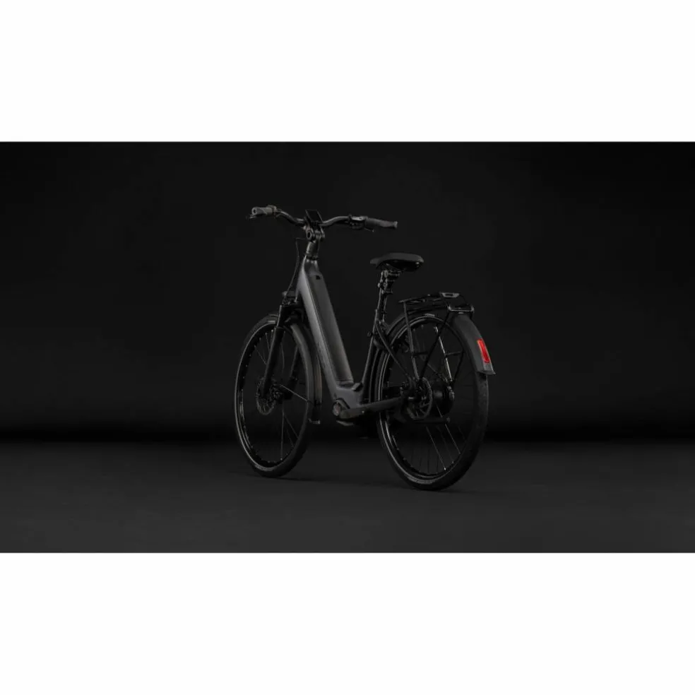 CUBE Supreme Hybrid Comfort Pro 600 2027