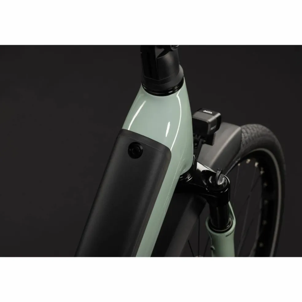CUBE Supreme Hybrid Deluxe One 600 2027