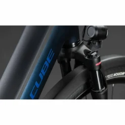 CUBE Supreme Hybrid Deluxe One 2026