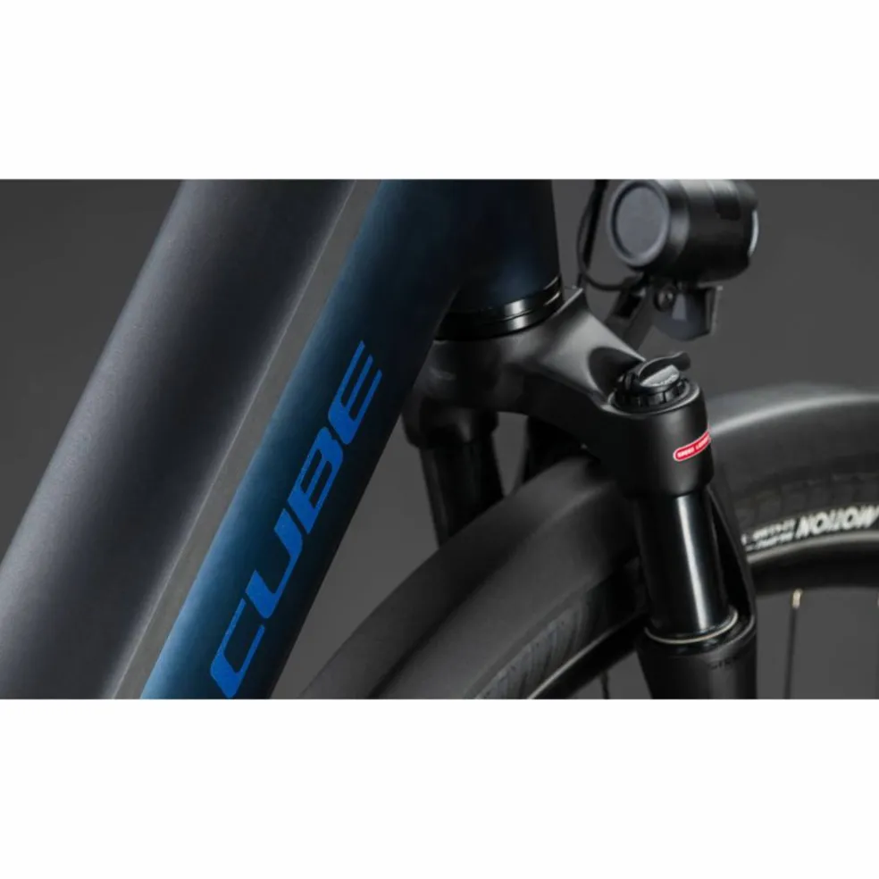 CUBE Supreme Hybrid Deluxe One 2026