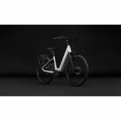 CUBE Supreme Hybrid Deluxe Pro 600 2027