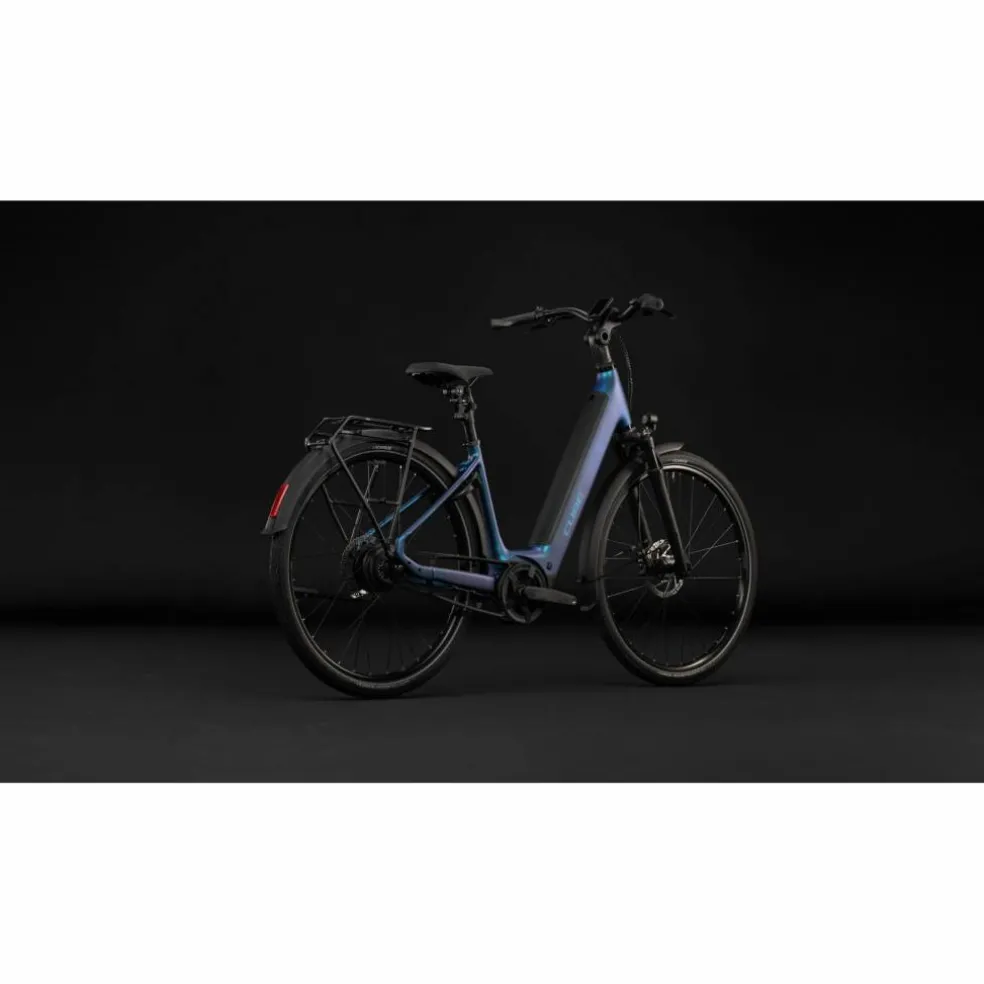CUBE Supreme Hybrid Deluxe Pro 600 2027