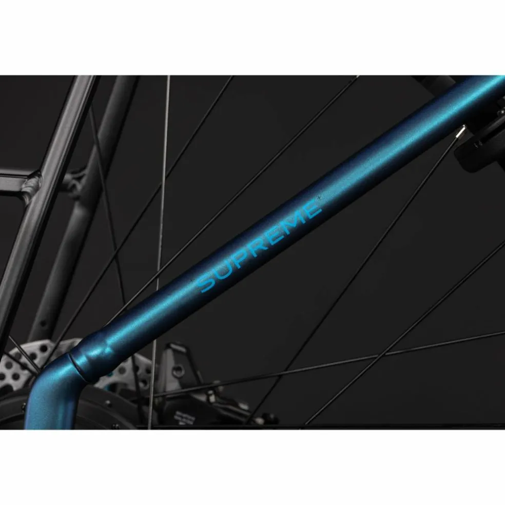 CUBE Supreme Hybrid Deluxe Pro 600 2027