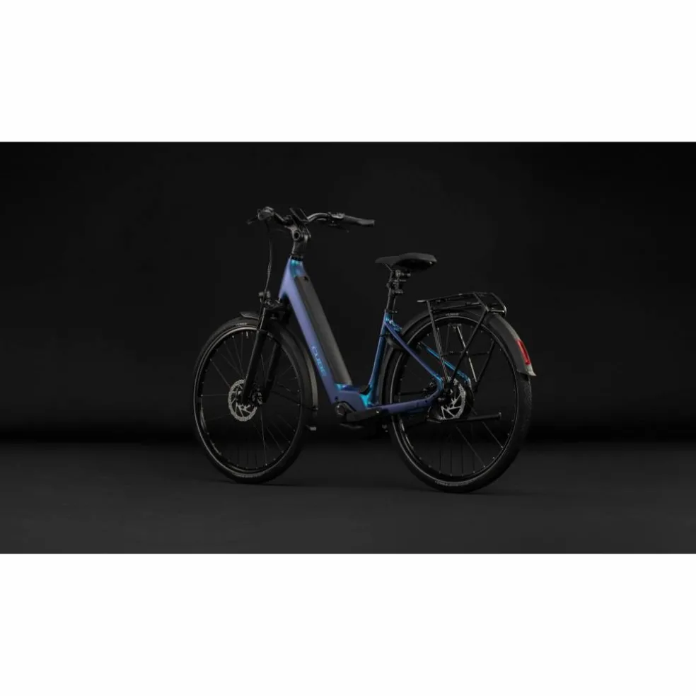 CUBE Supreme Hybrid Deluxe Pro 600 2027