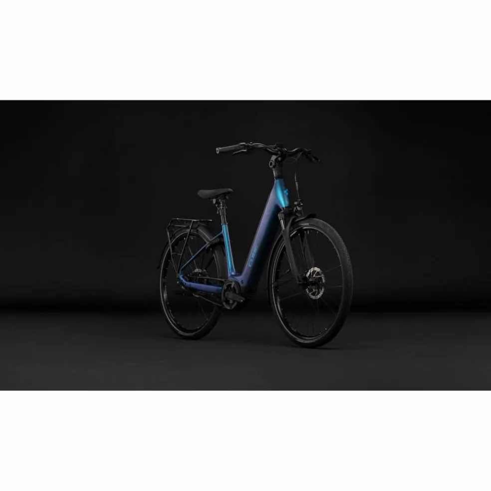CUBE Supreme Hybrid Deluxe Pro 600 2027