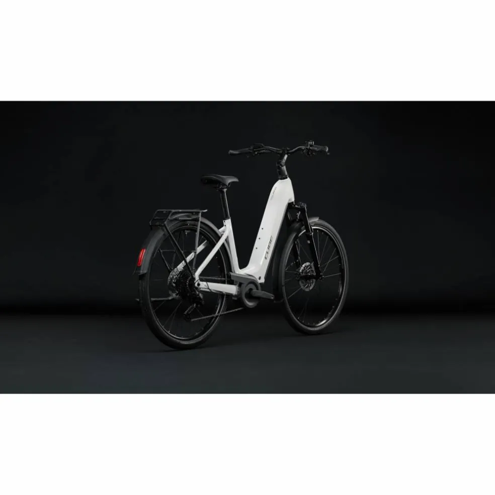 CUBE Touring Hybrid One 600 2027