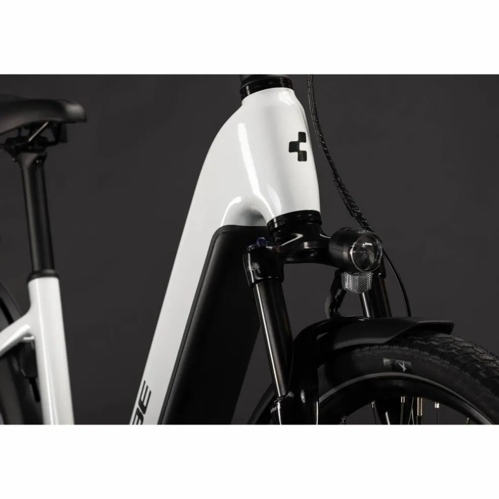 CUBE Touring Hybrid One 600 2027