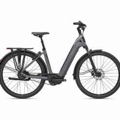 Giant NewTour E+ 0 2026