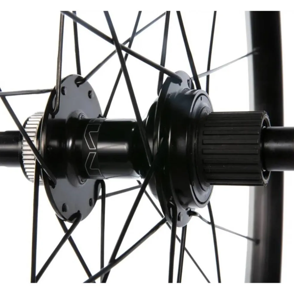 Shimano MT601 Disc MTB Wielset
